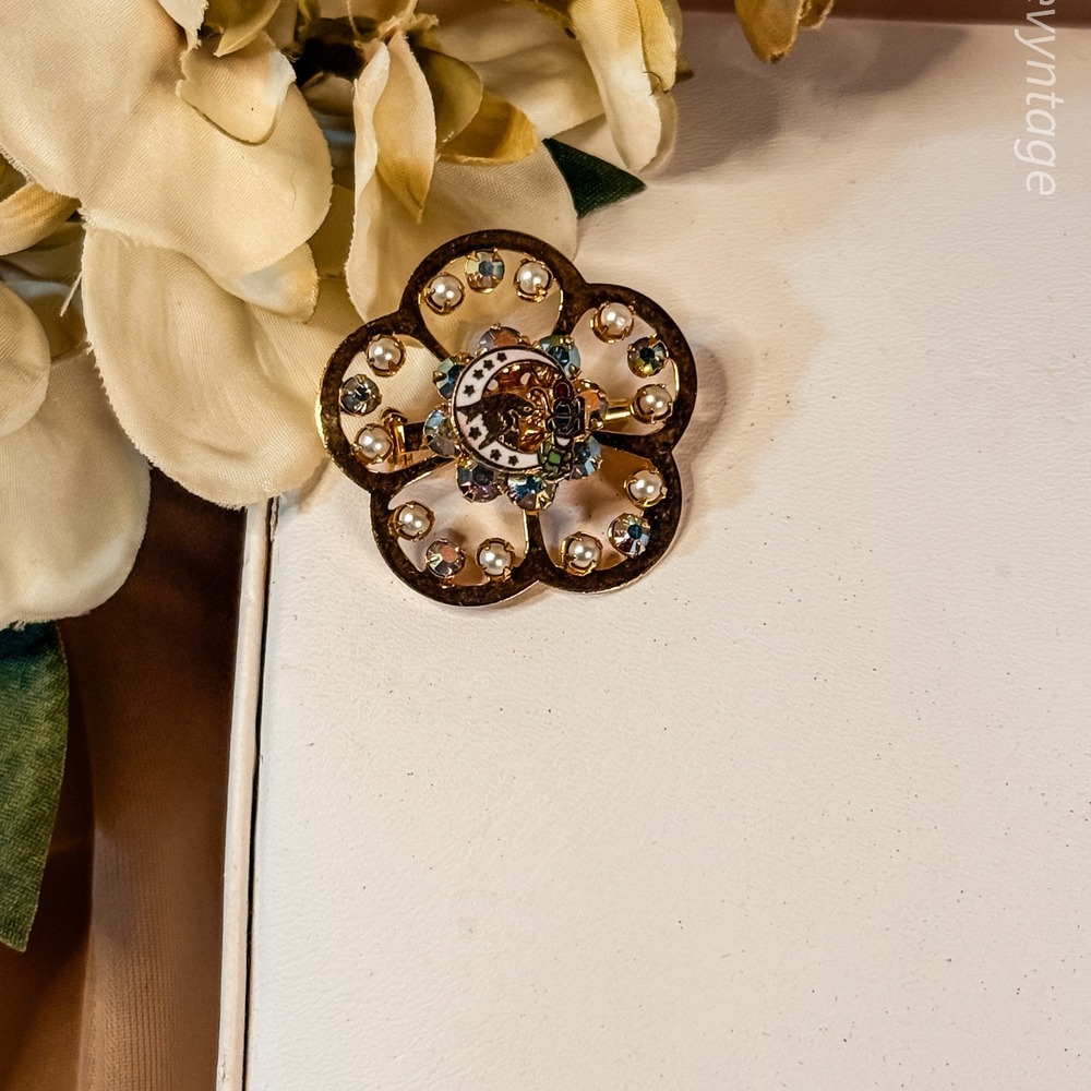 Gold and Pearl Floral Brooch